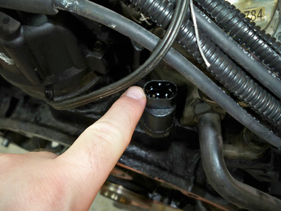 Chrysler 300 transmission fluid leak
